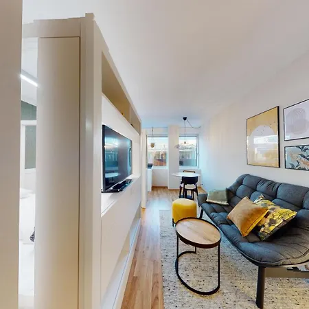 Livingtown Apartment